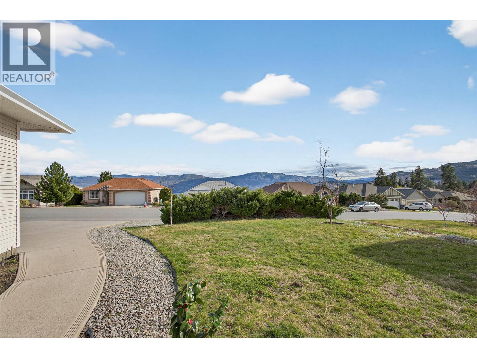 3026 Whispering Hills Drive, West Kelowna