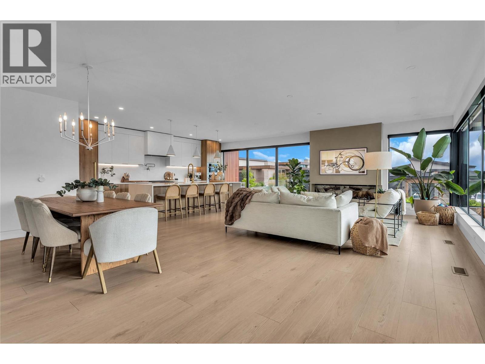 9783 Centrestone Drive, Lake Country