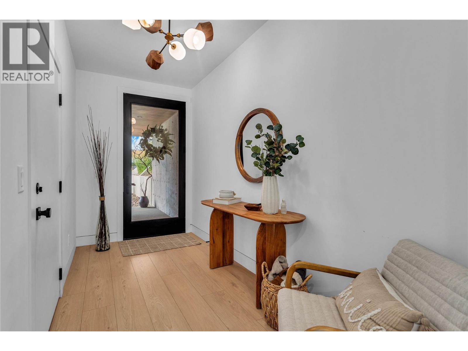 9783 Centrestone Drive, Lake Country