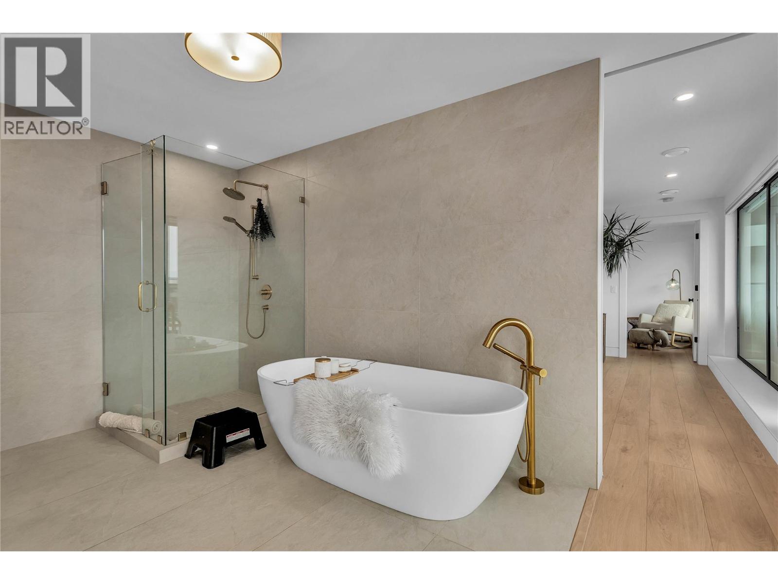 9783 Centrestone Drive, Lake Country