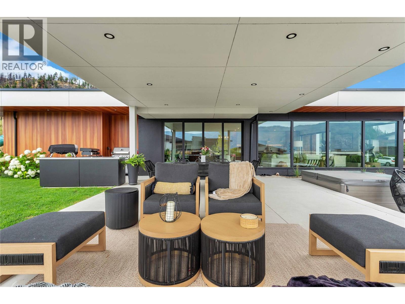 9783 Centrestone Drive, Lake Country