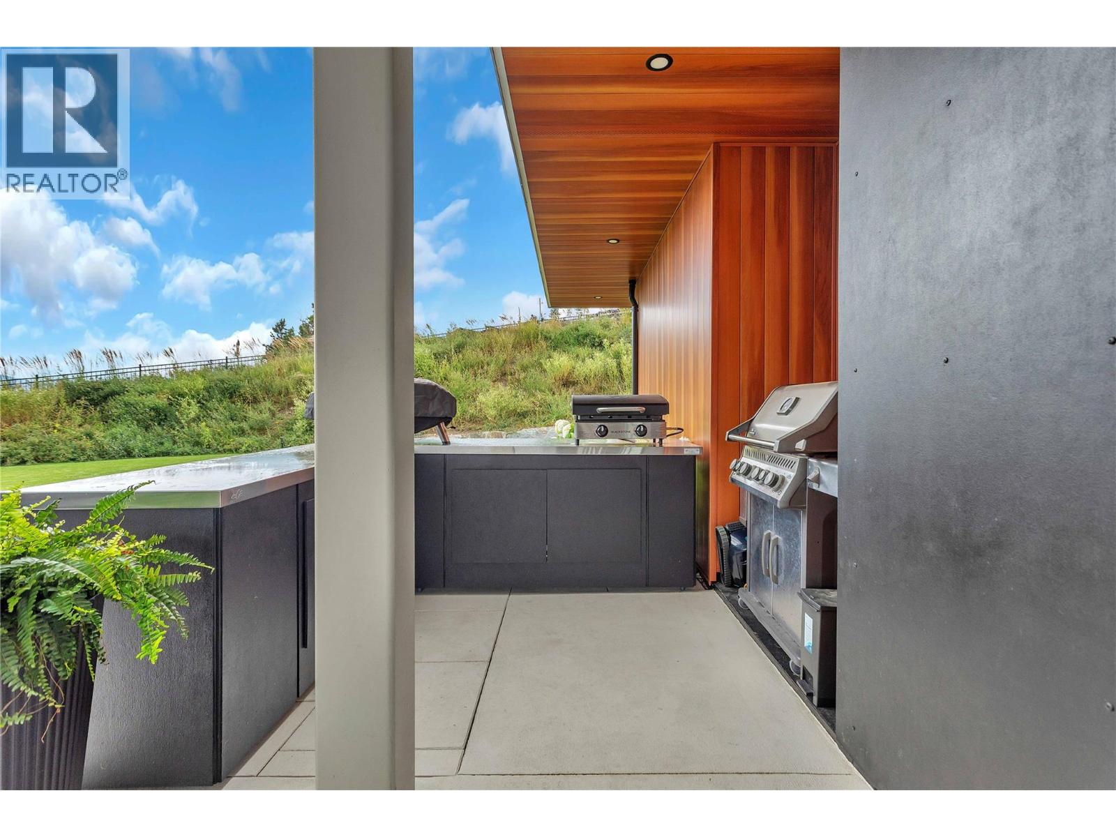 9783 Centrestone Drive, Lake Country