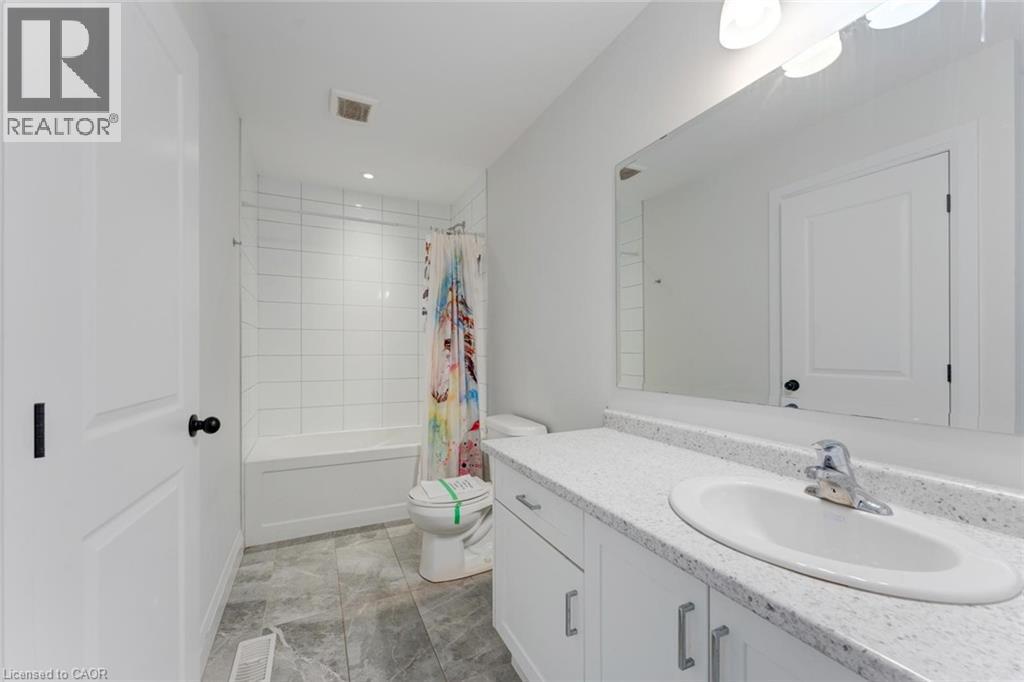 629 DOONWOODS CRESCENT - 36