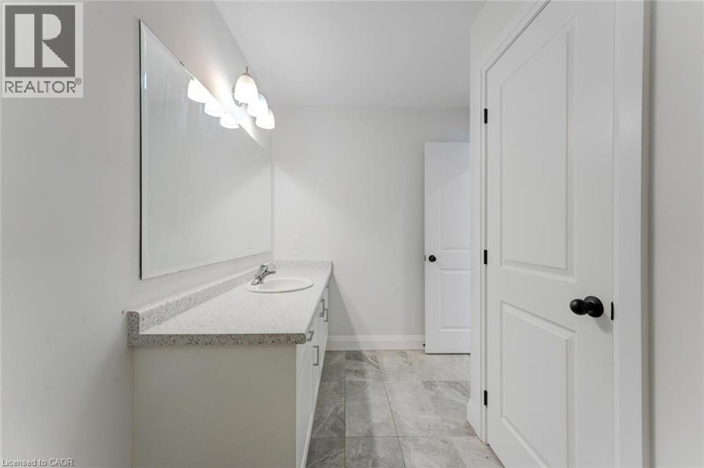629 DOONWOODS CRESCENT - 37