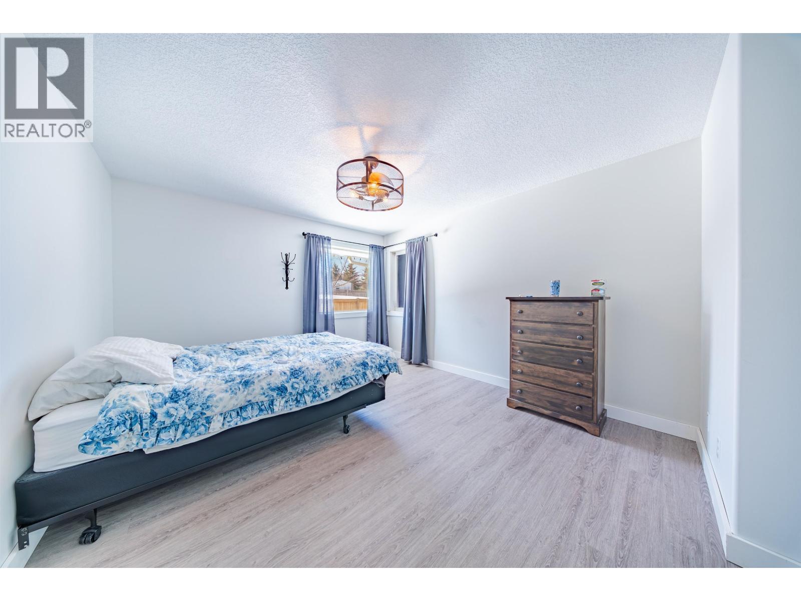 9917 115 AVENUE - 12