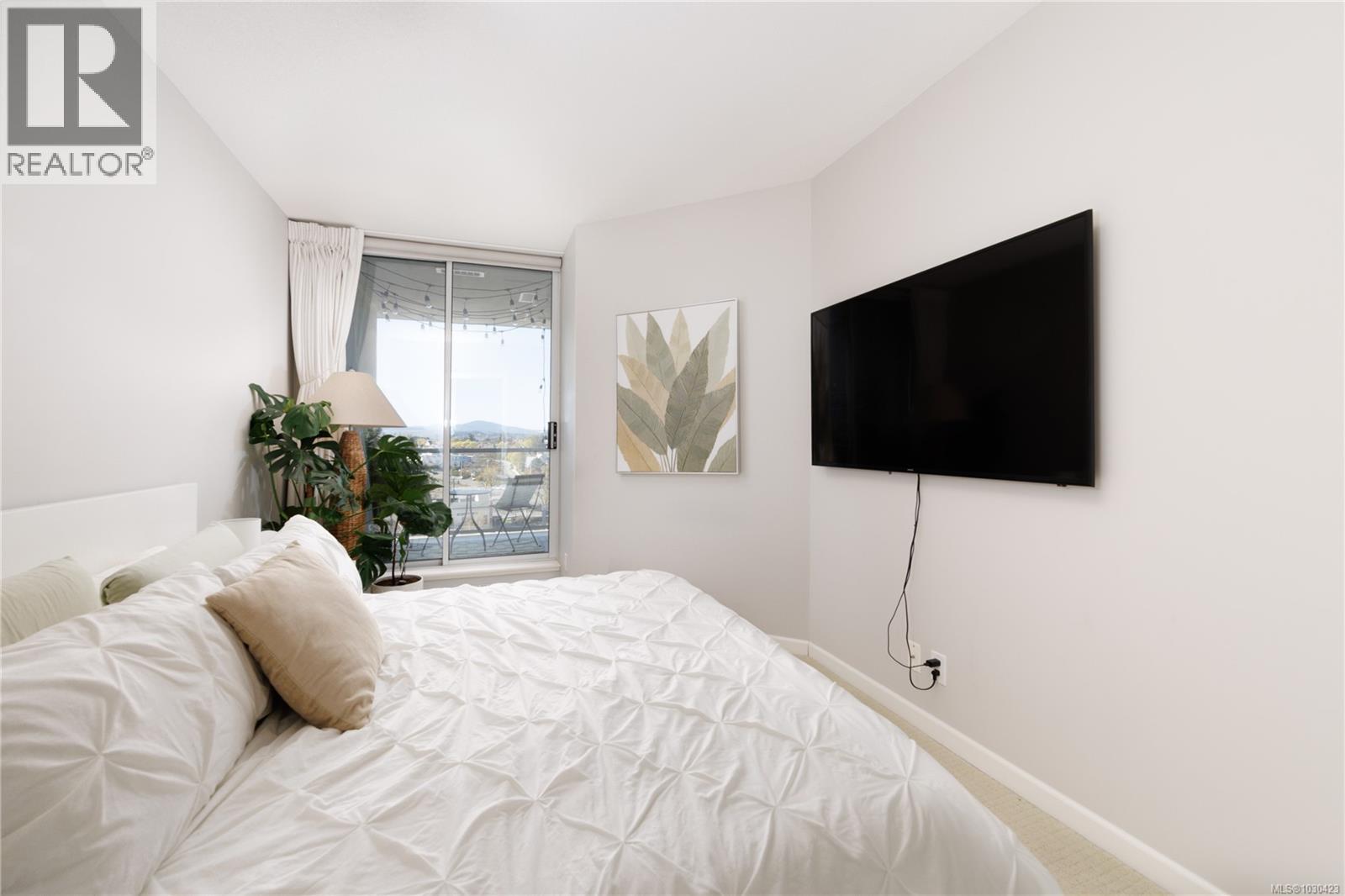 1001 160 Wilson Street, Victoria