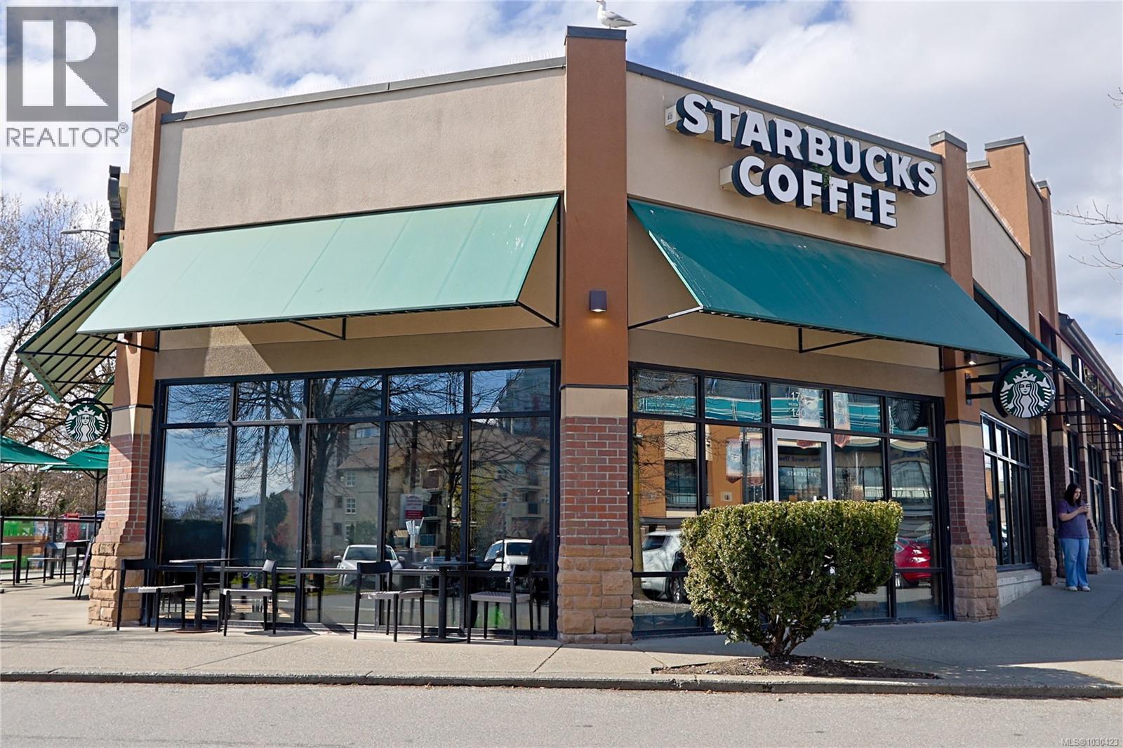 1001 160 Wilson Street, Victoria