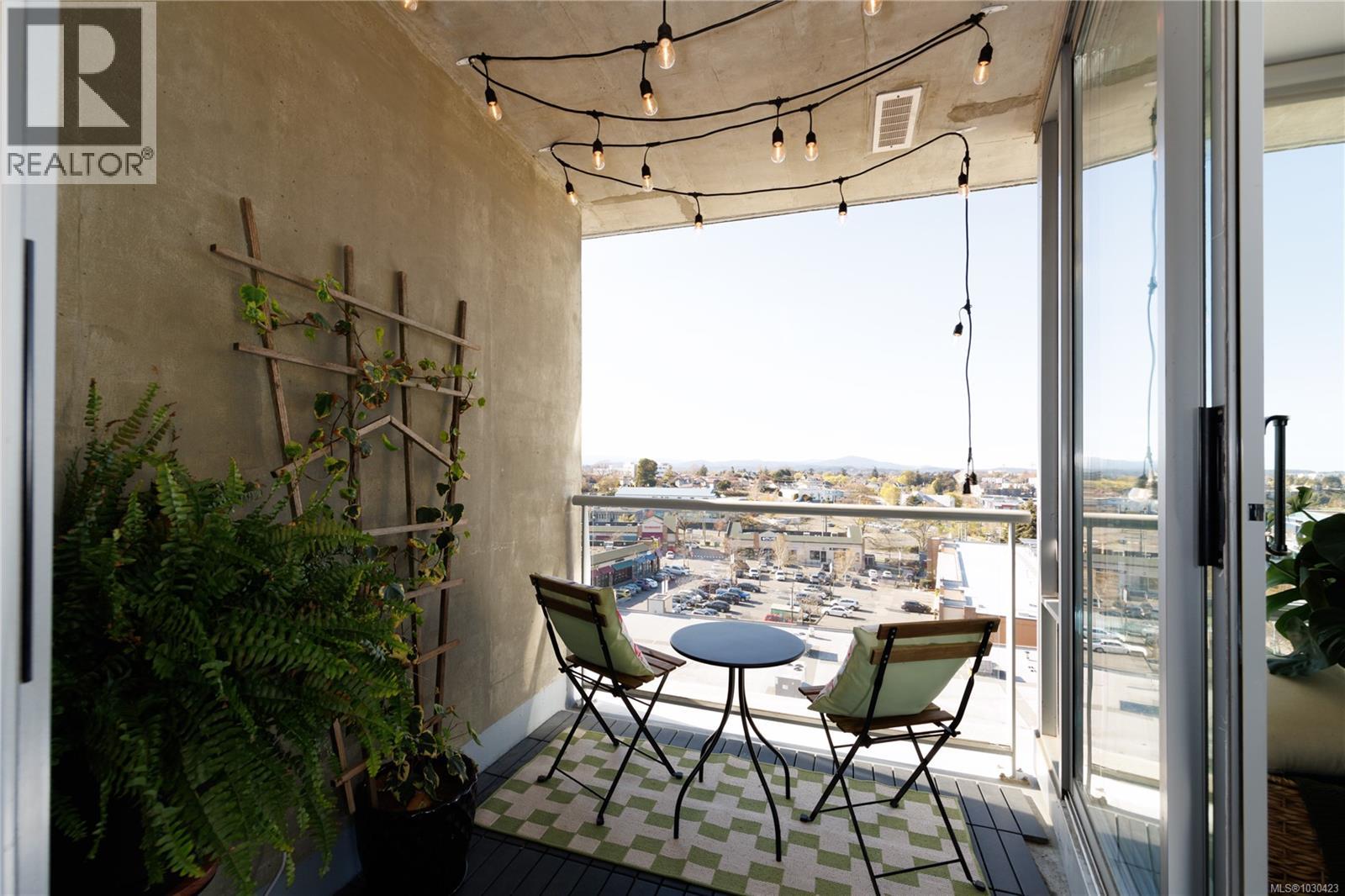 1001 160 Wilson Street, Victoria