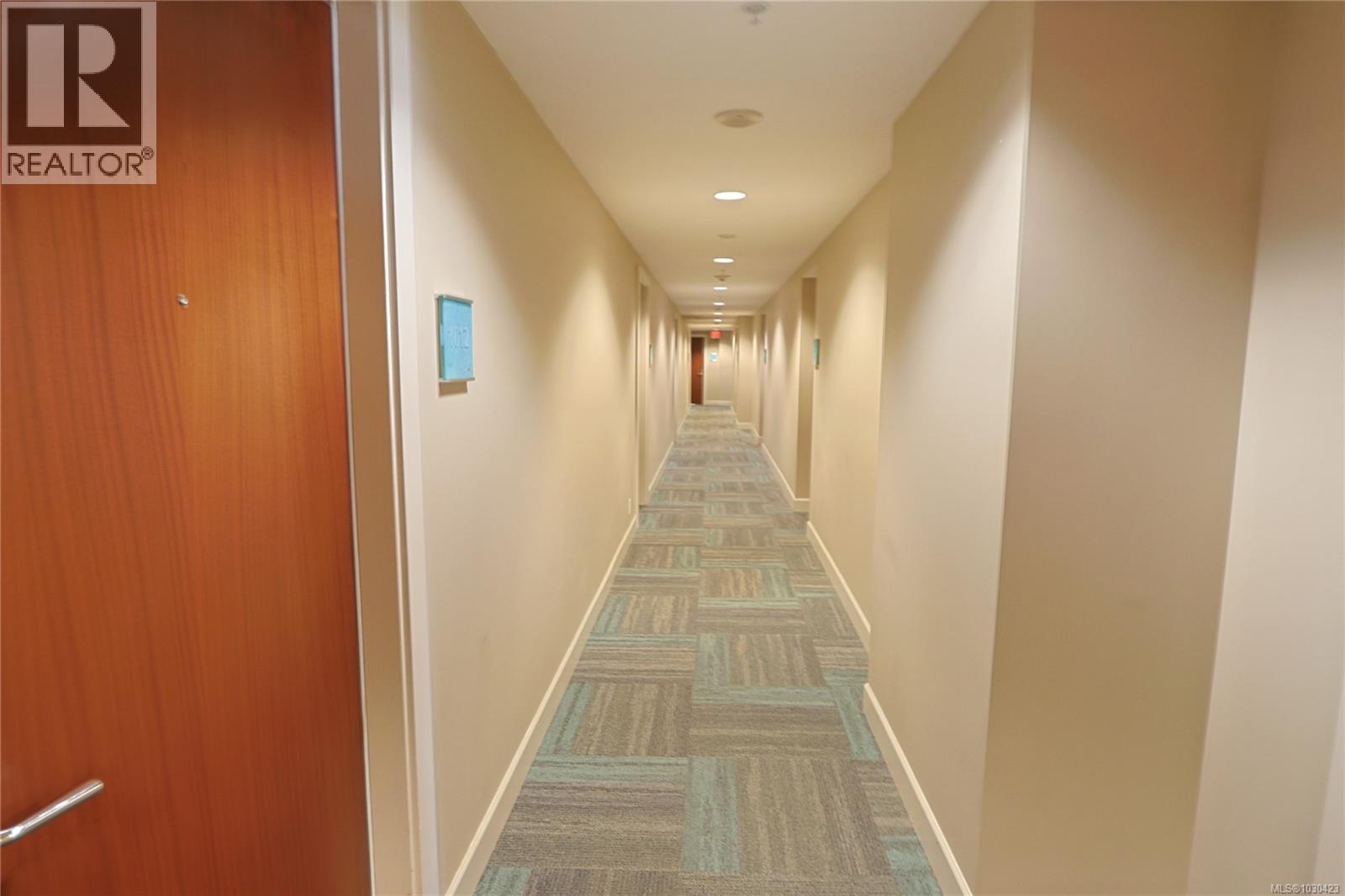 1001 160 Wilson Street, Victoria