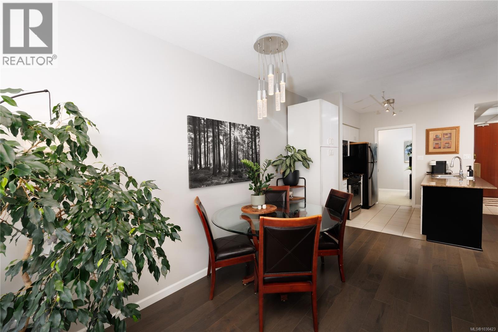 1001 160 Wilson Street, Victoria