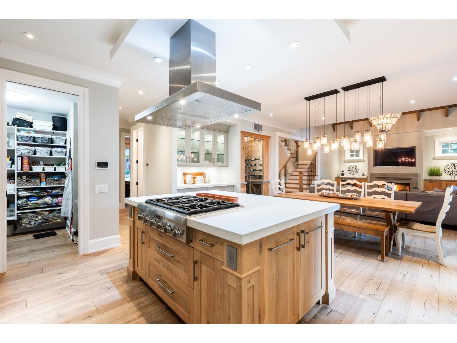 2615 DOGWOOD DRIVE, Surrey