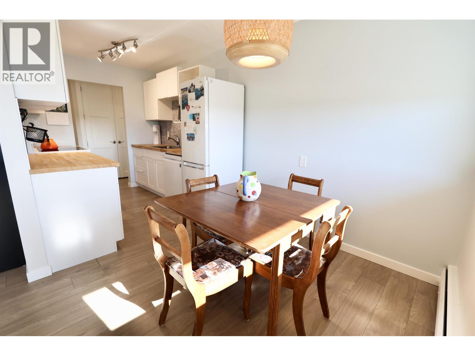 #202 4288 15TH AVENUE - 7