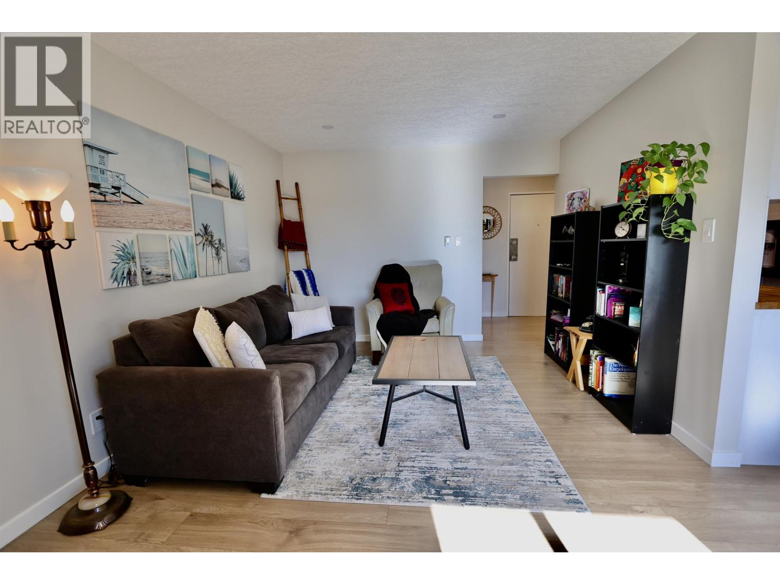 #202 4288 15TH AVENUE - 9