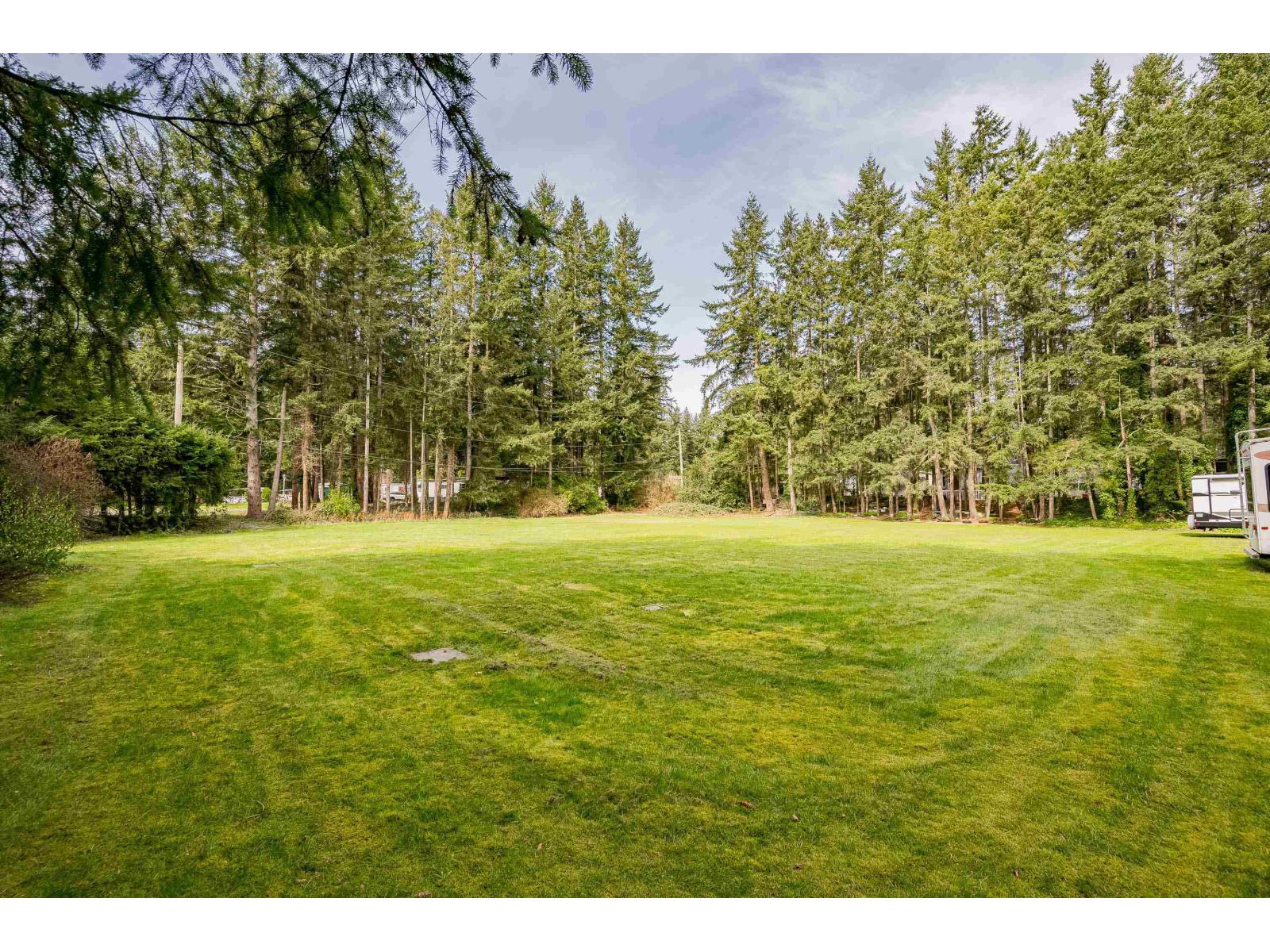 33 20071 24 AVENUE, Langley