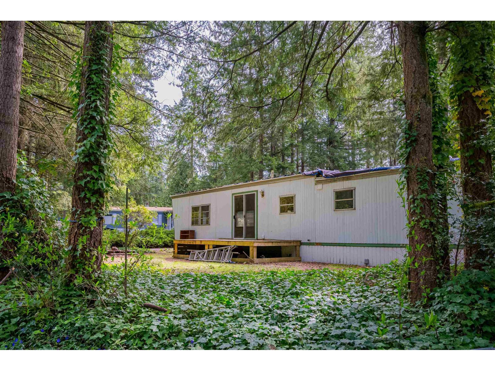 33 20071 24 AVENUE, Langley