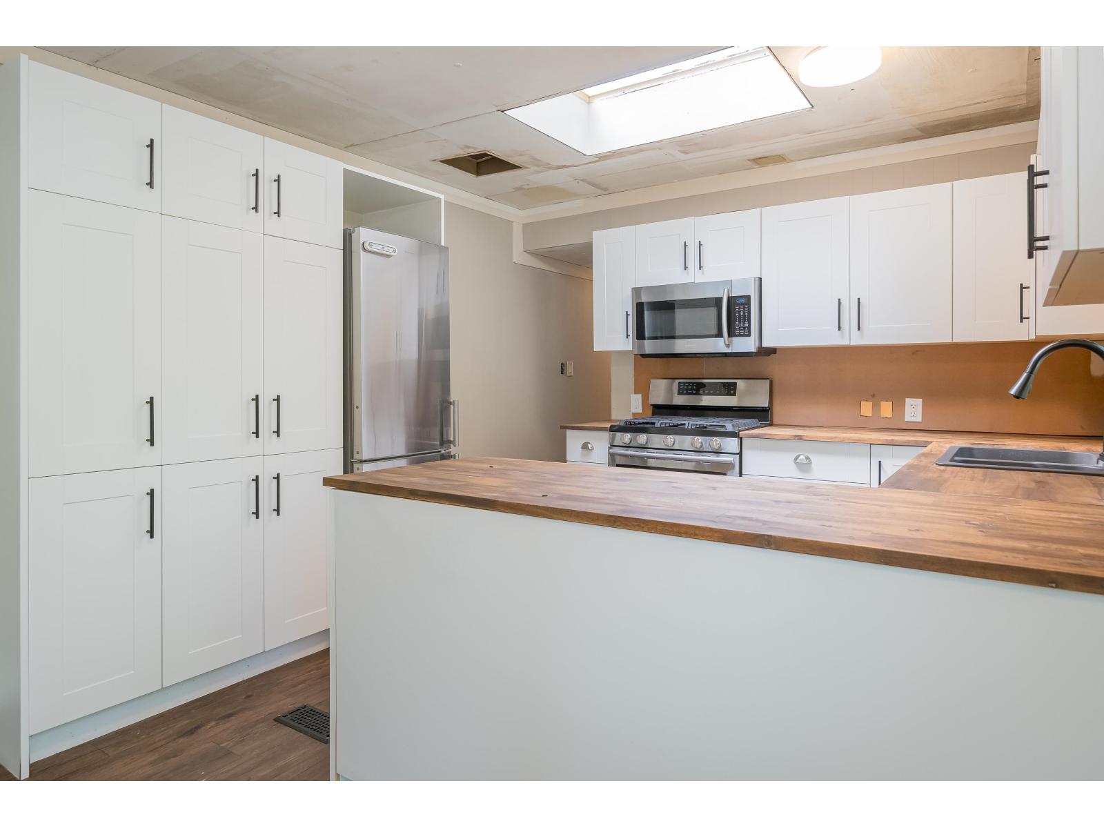 33 20071 24 AVENUE, Langley