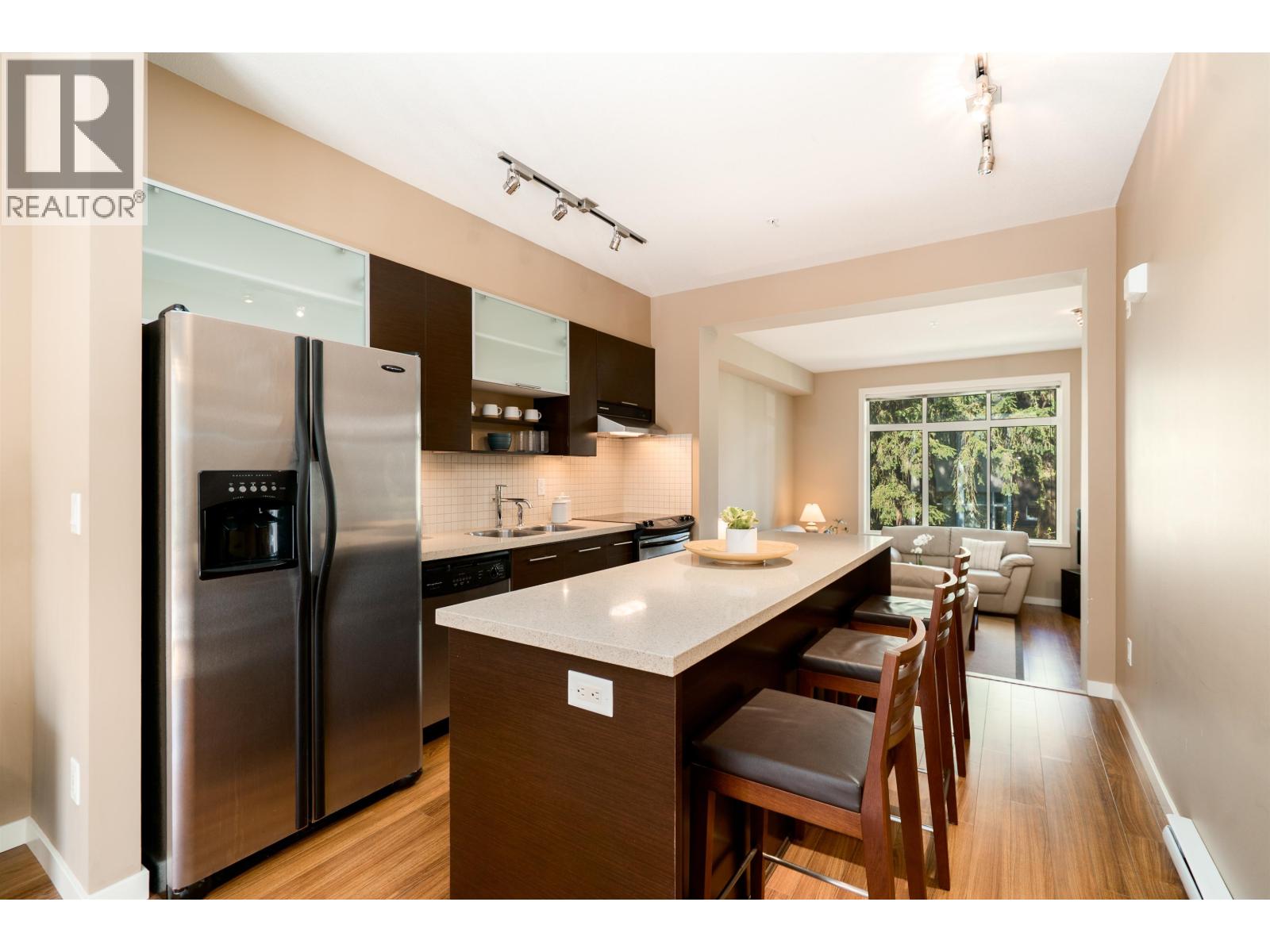 32 550 BROWNING PLACE, North Vancouver