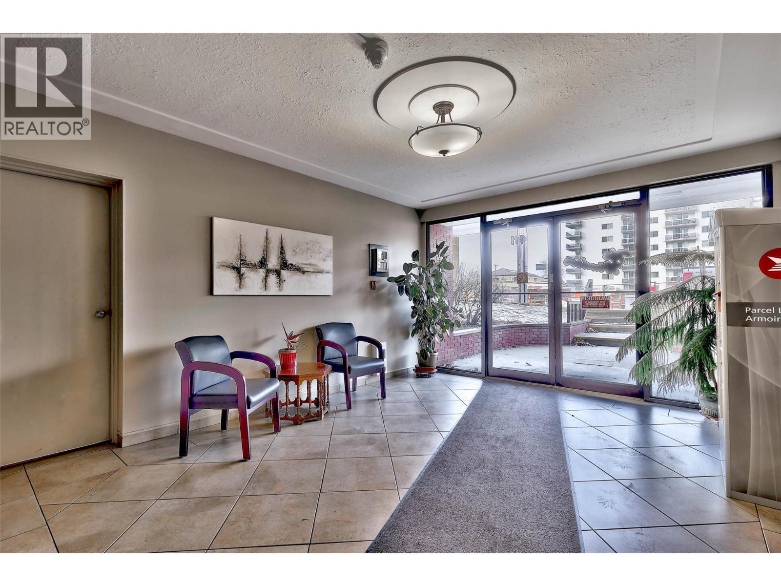 #102 411 NICOLA STREET - 23