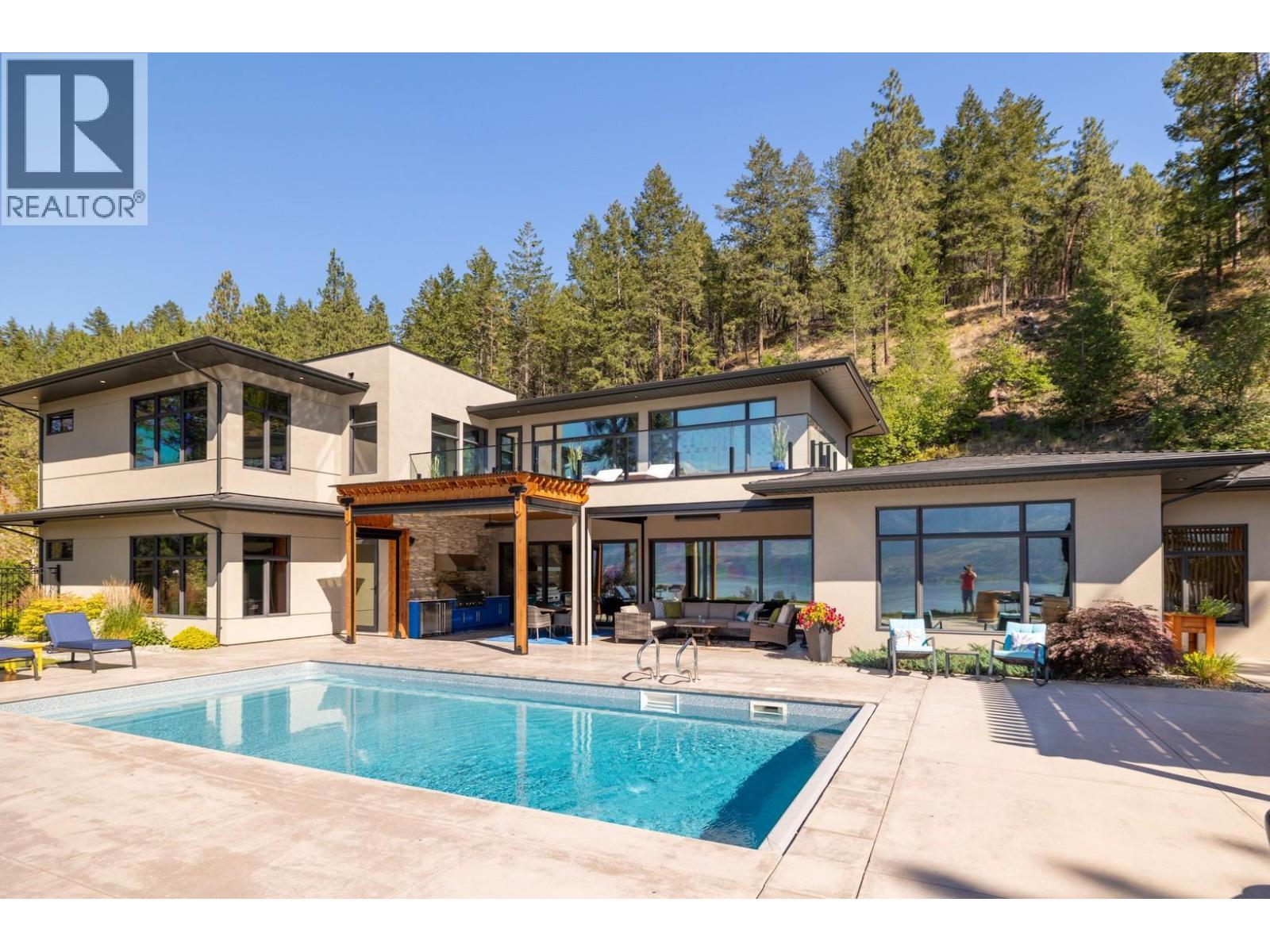 16266 Commonage Road, Lake Country