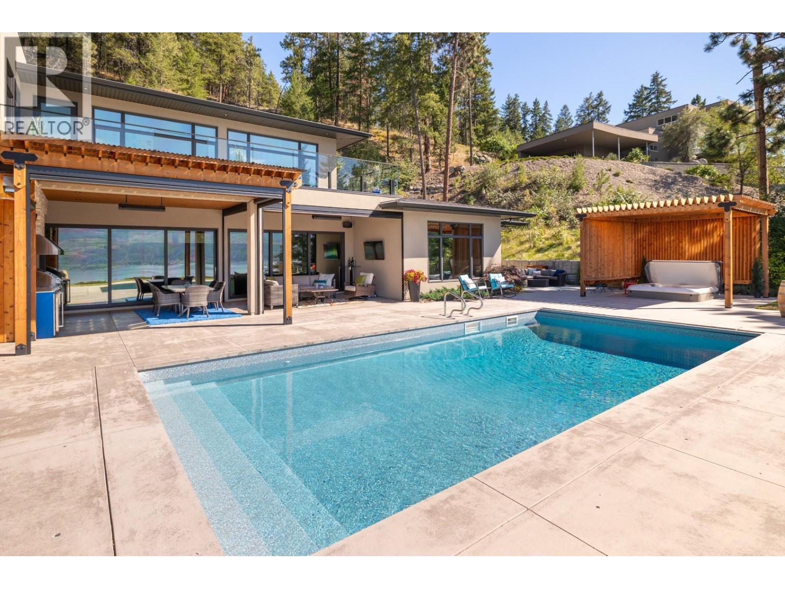 16266 Commonage Road, Lake Country