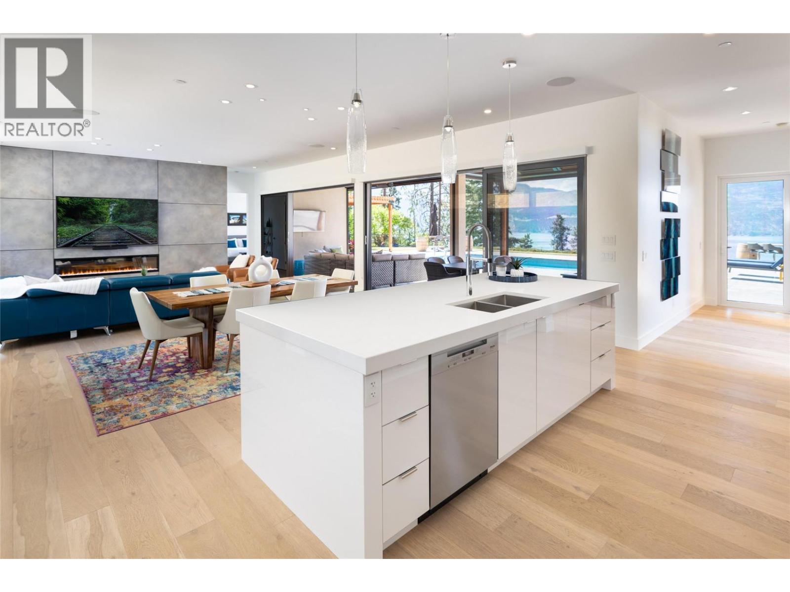 16266 Commonage Road, Lake Country