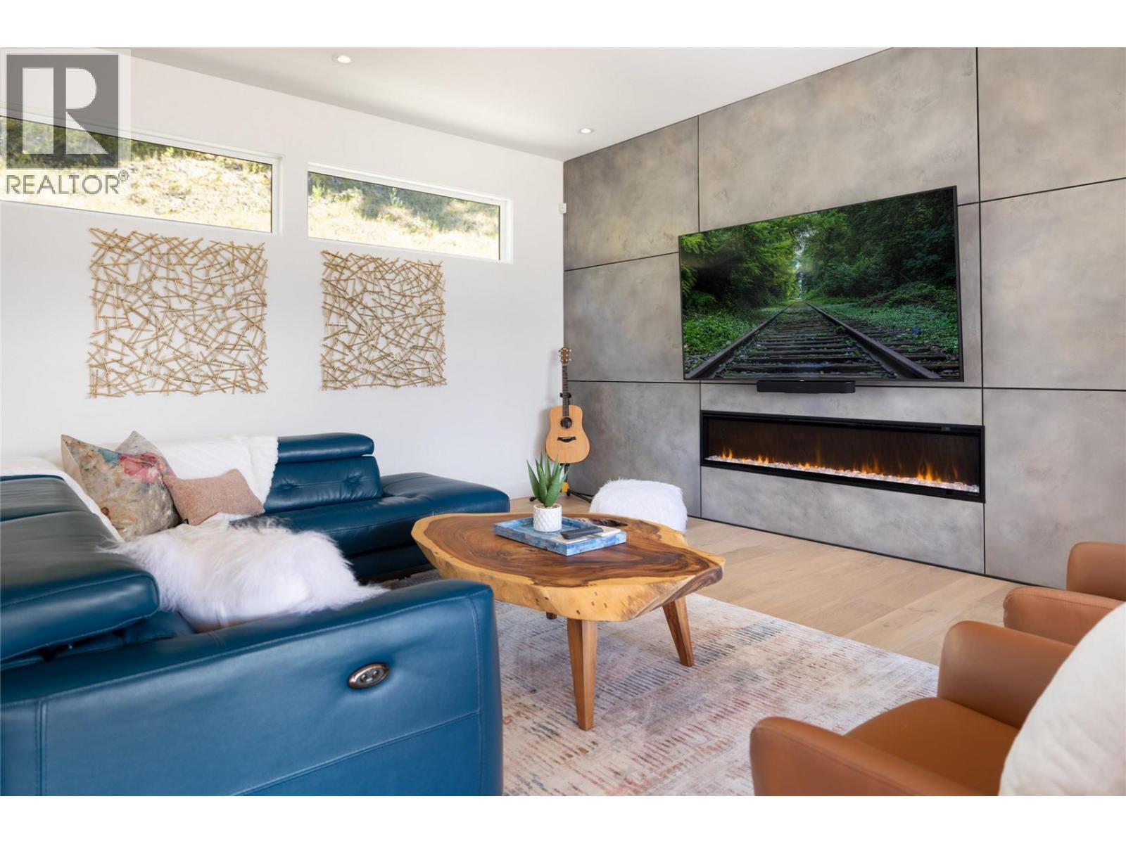 16266 Commonage Road, Lake Country