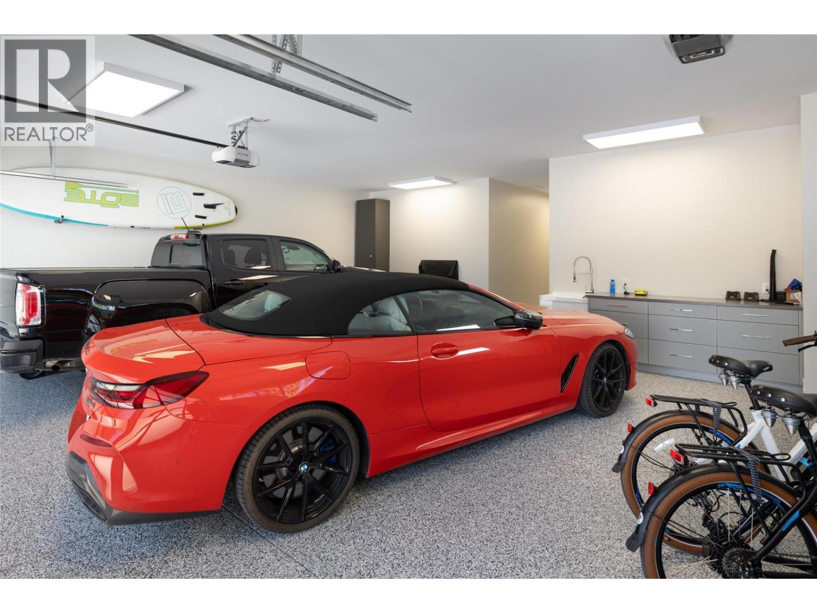 16266 Commonage Road, Lake Country