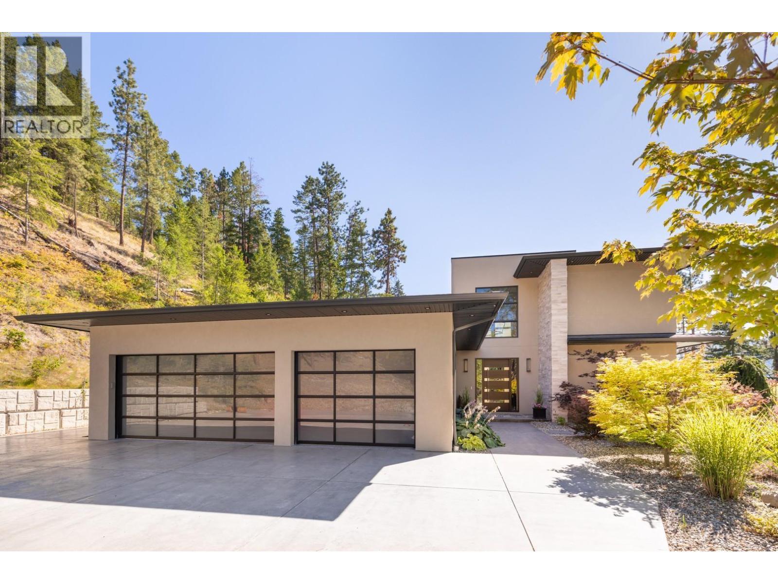 16266 Commonage Road, Lake Country