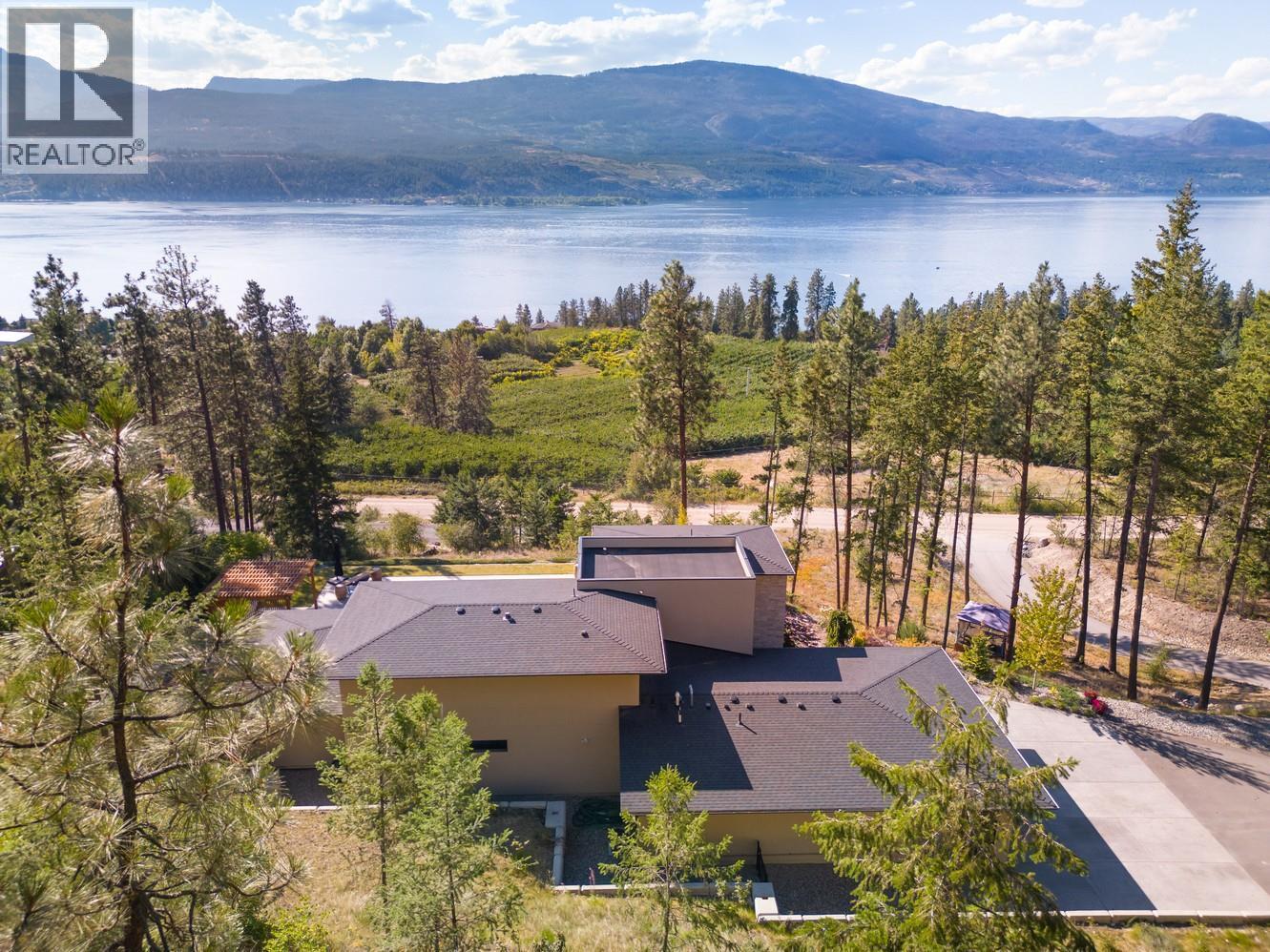 16266 Commonage Road, Lake Country