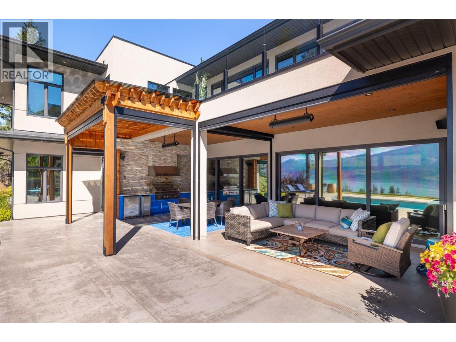 16266 Commonage Road, Lake Country