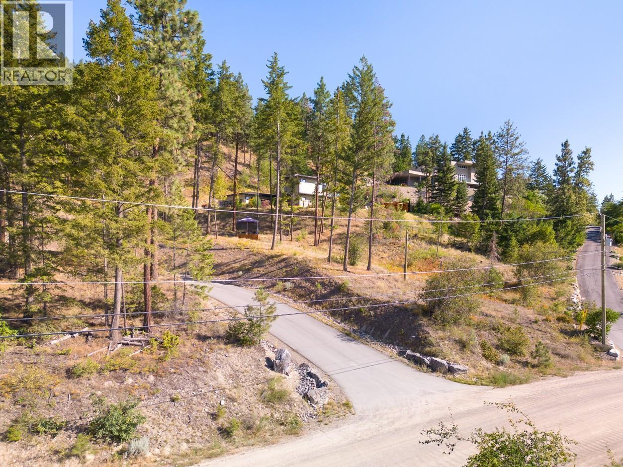 16266 Commonage Road, Lake Country
