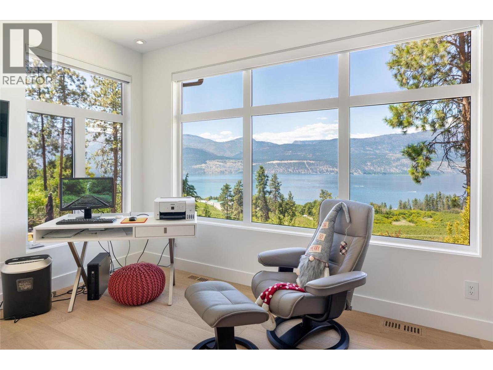 16266 Commonage Road, Lake Country