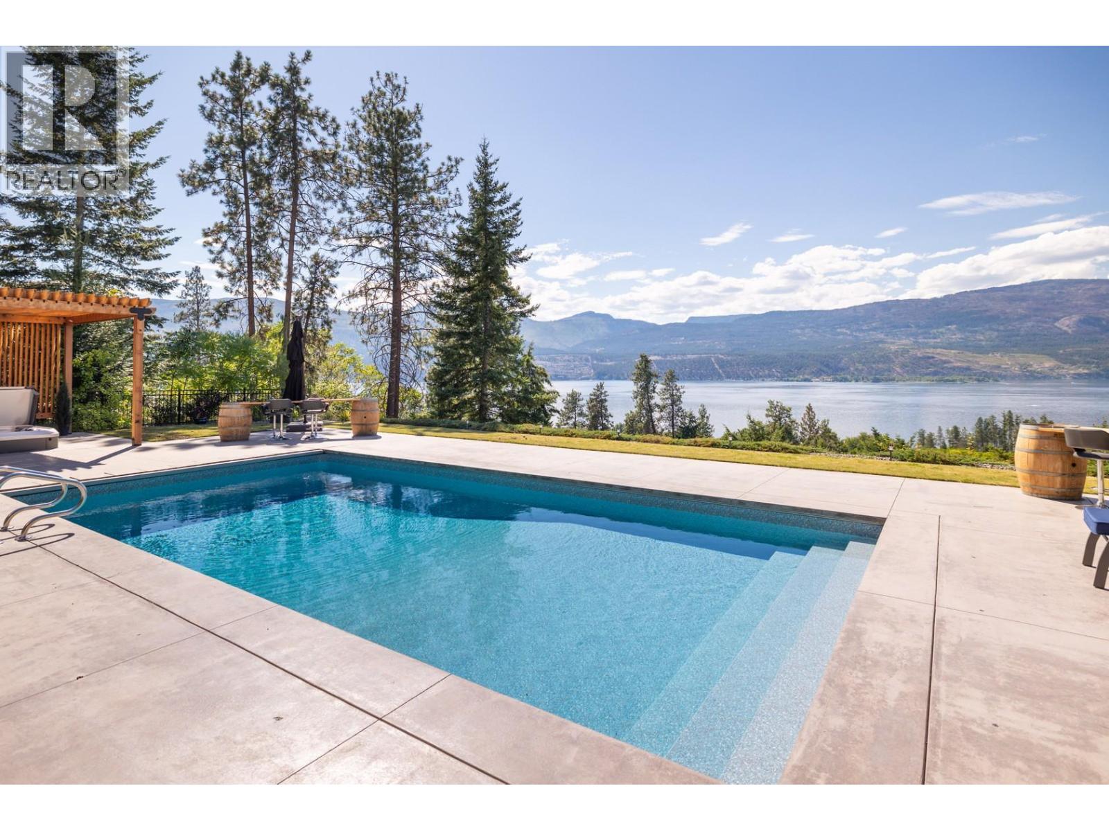 16266 Commonage Road, Lake Country