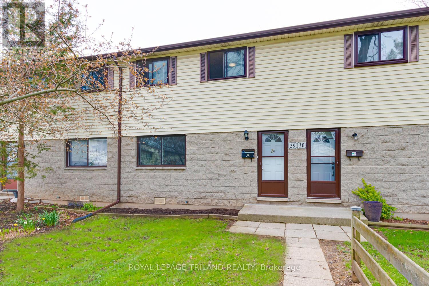 29 - 825 DUNDALK DRIVE