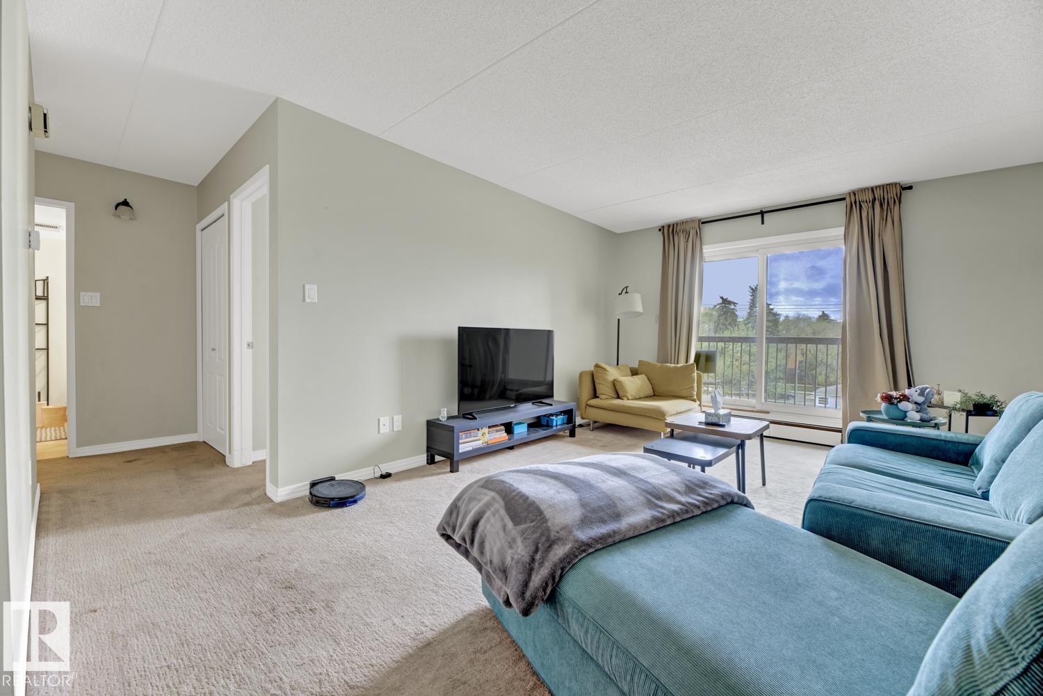 #404 11026 106 ST NW, Edmonton