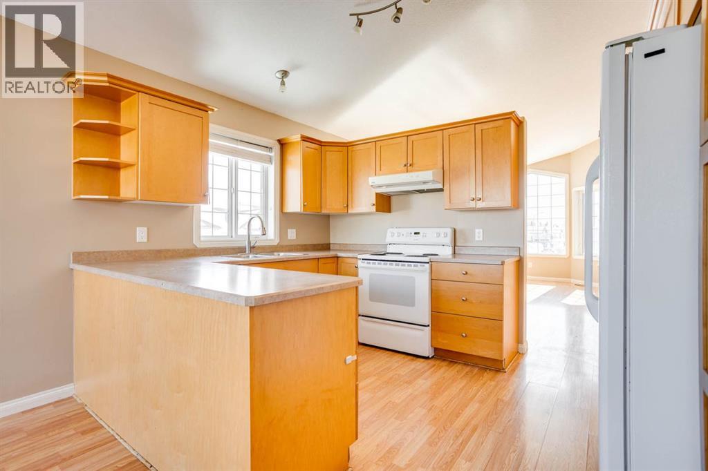 102 Lanauze Street, Fort McMurray