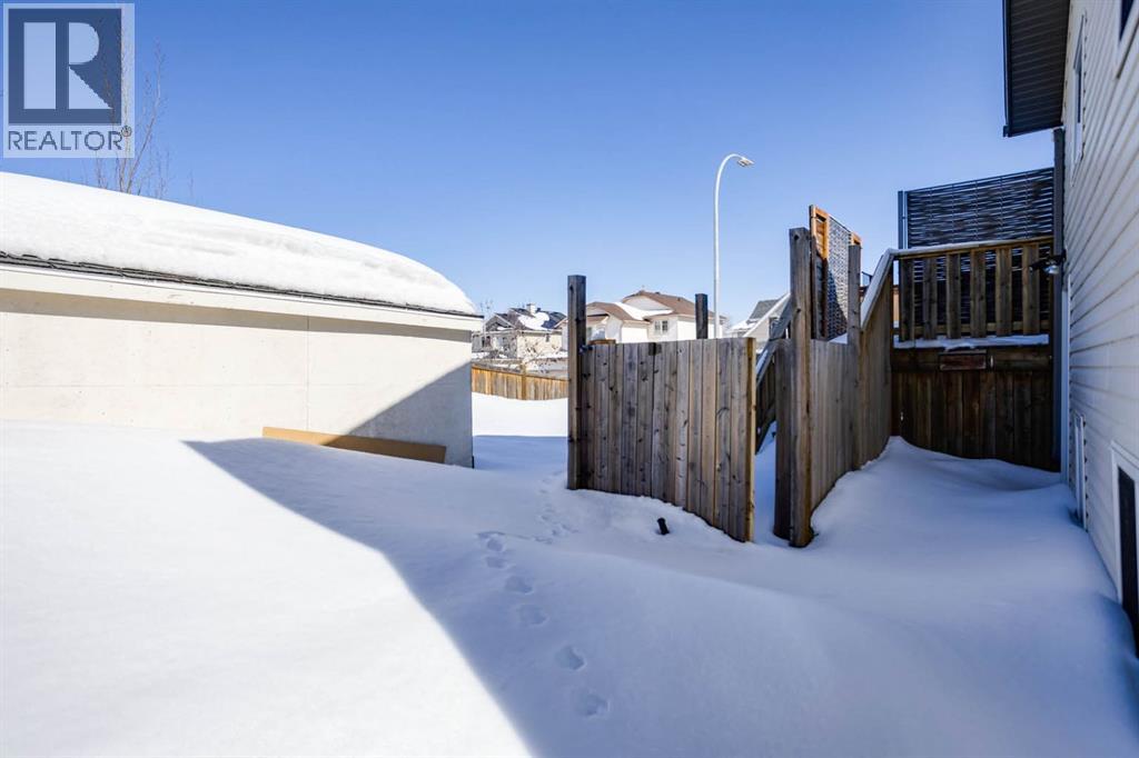 102 Lanauze Street, Fort McMurray