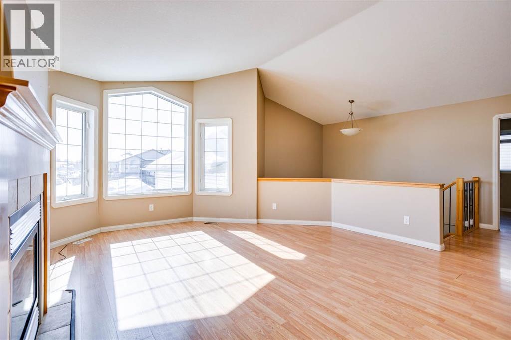 102 Lanauze Street, Fort McMurray