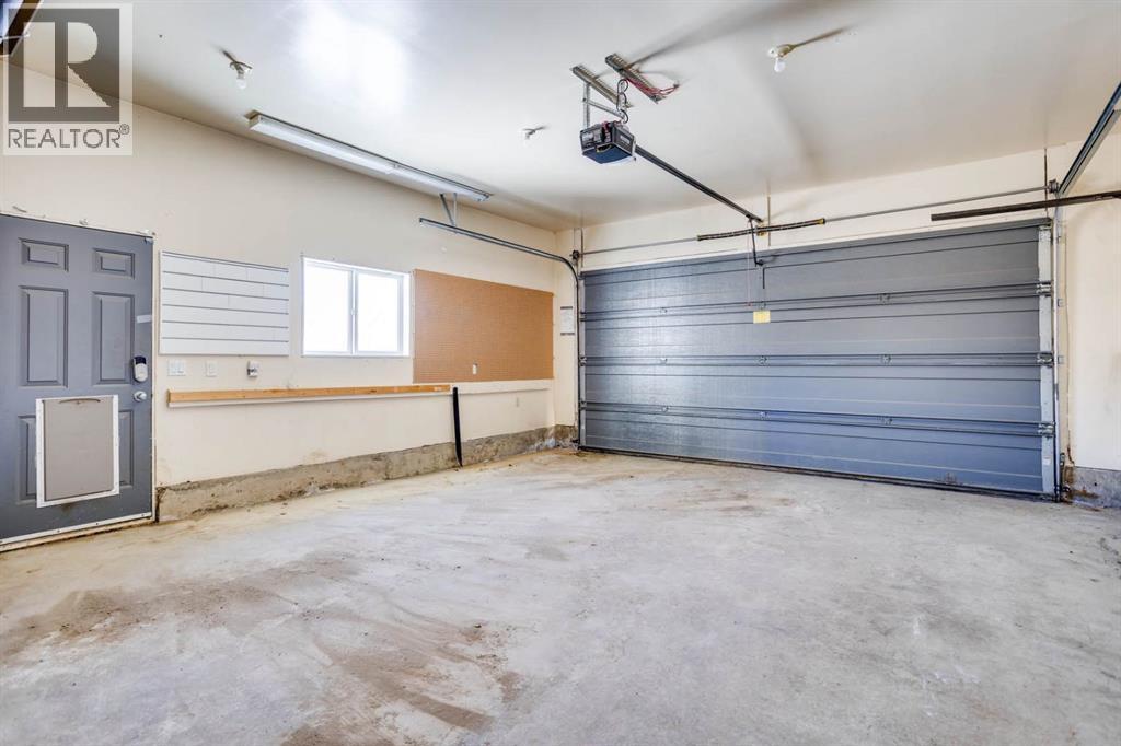 102 Lanauze Street, Fort McMurray