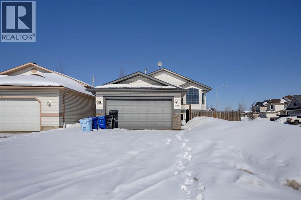 102 Lanauze Street, Fort McMurray