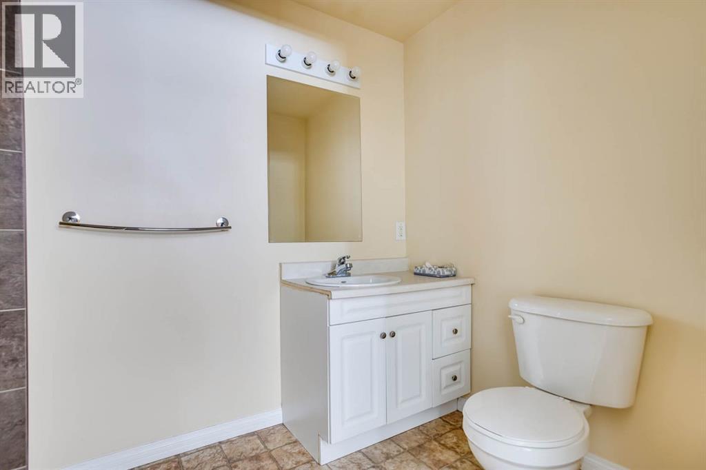 102 Lanauze Street, Fort McMurray