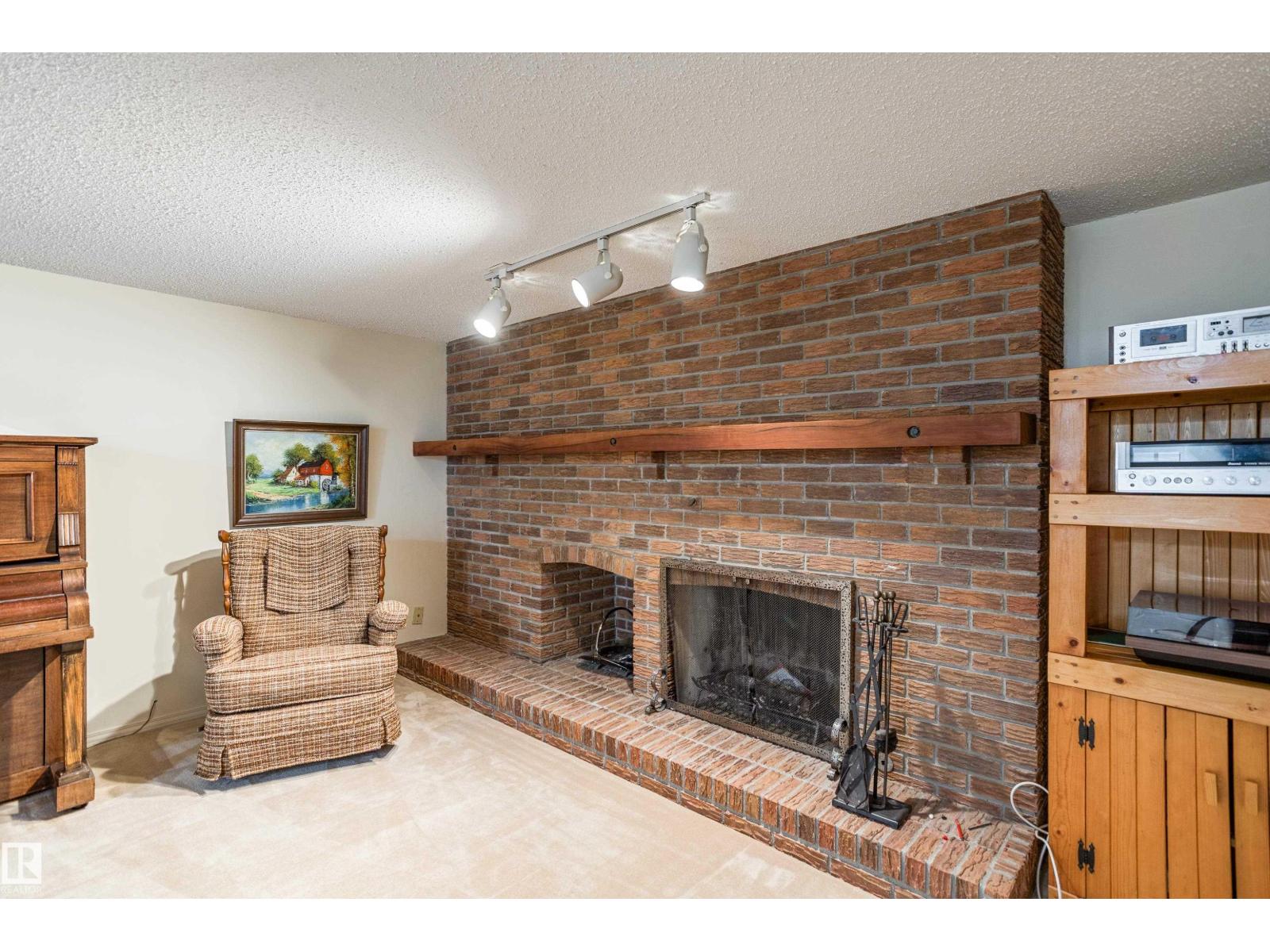 258 GREENOCH CR NW, Edmonton