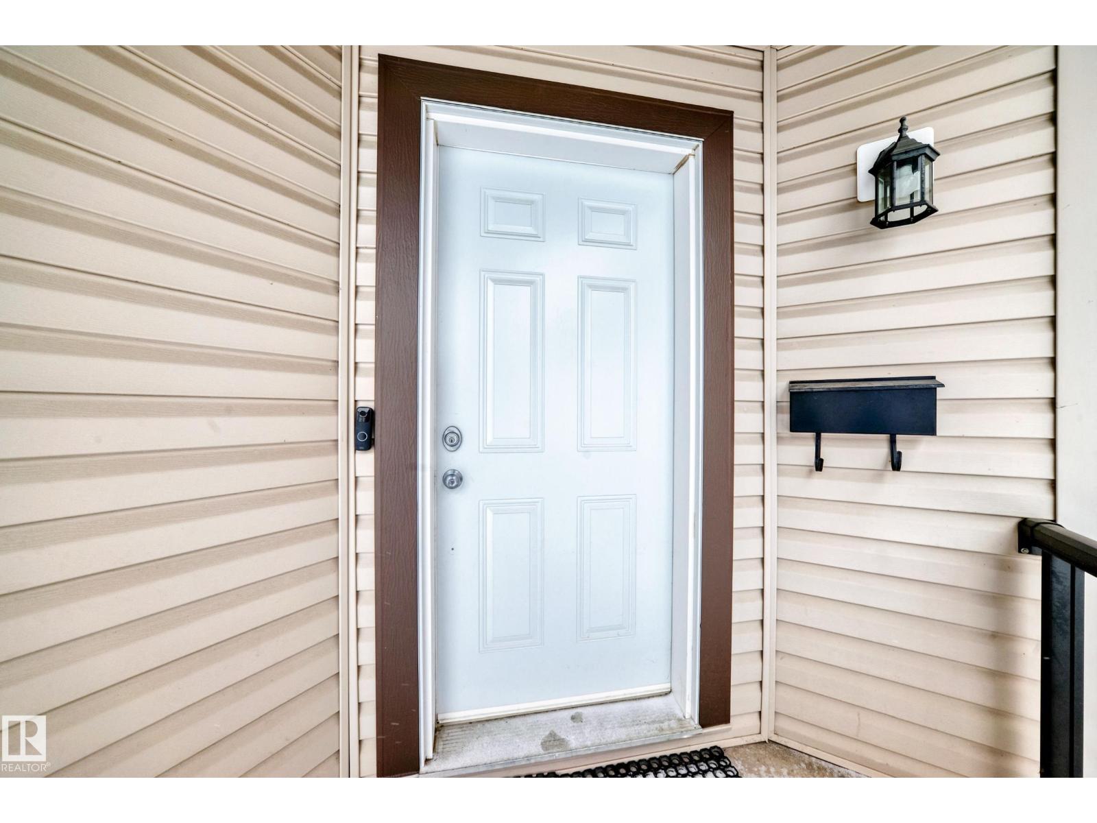 15152 33 ST NW, Edmonton