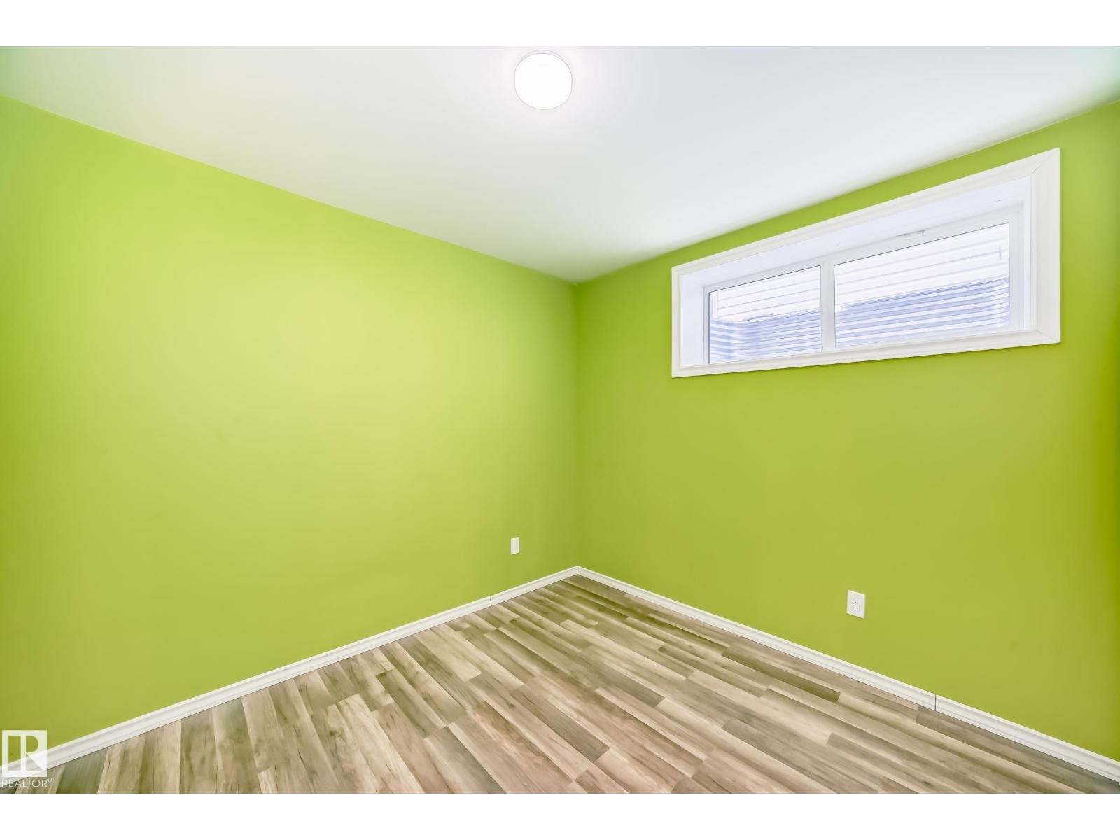 15152 33 ST NW, Edmonton