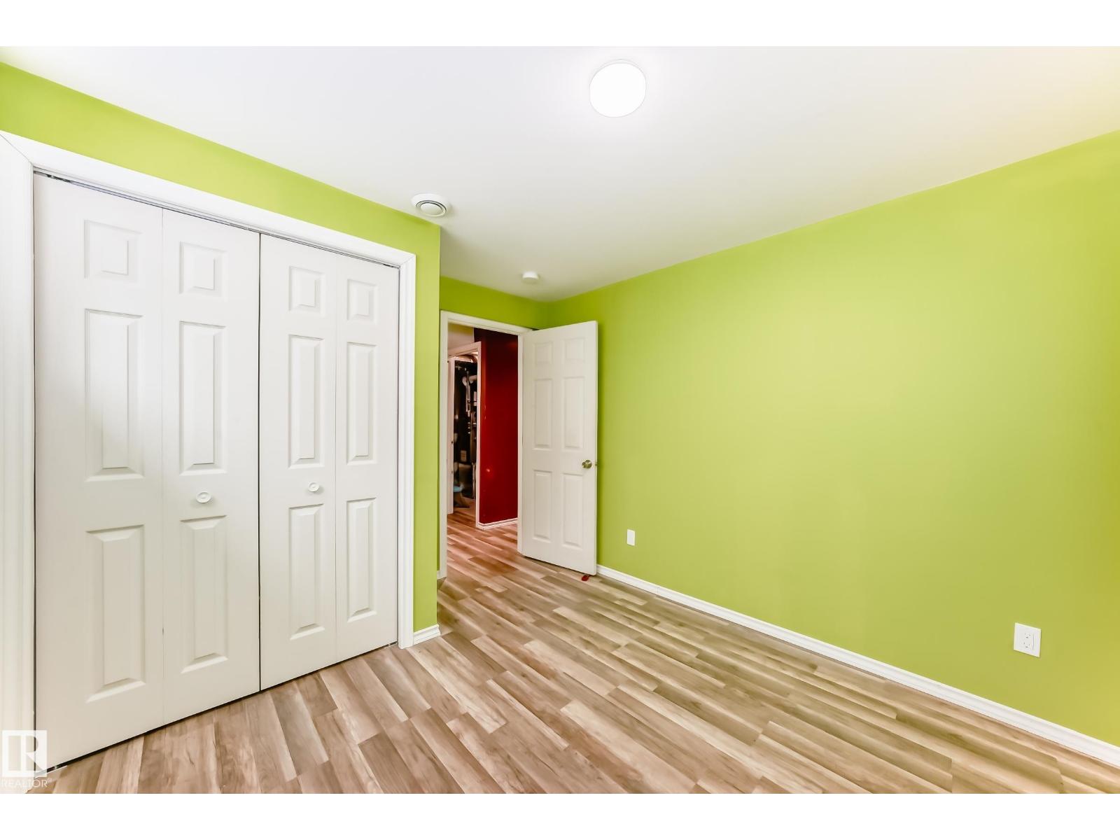 15152 33 ST NW, Edmonton