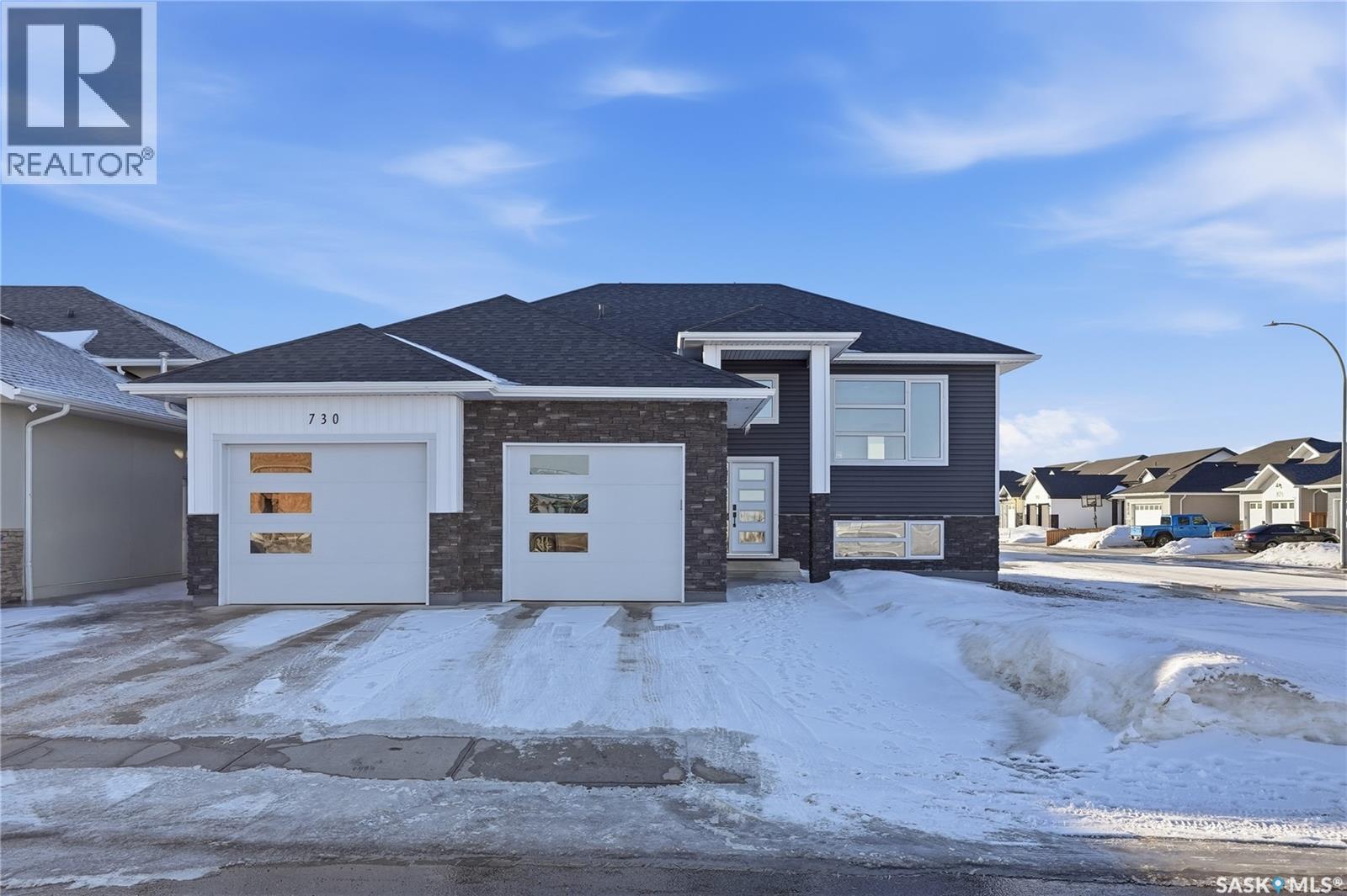 818 Ballesteros CRESCENT - 1