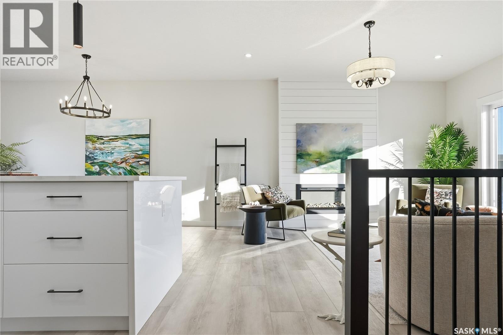 818 BALLESTEROS CRESCENT - Image 3