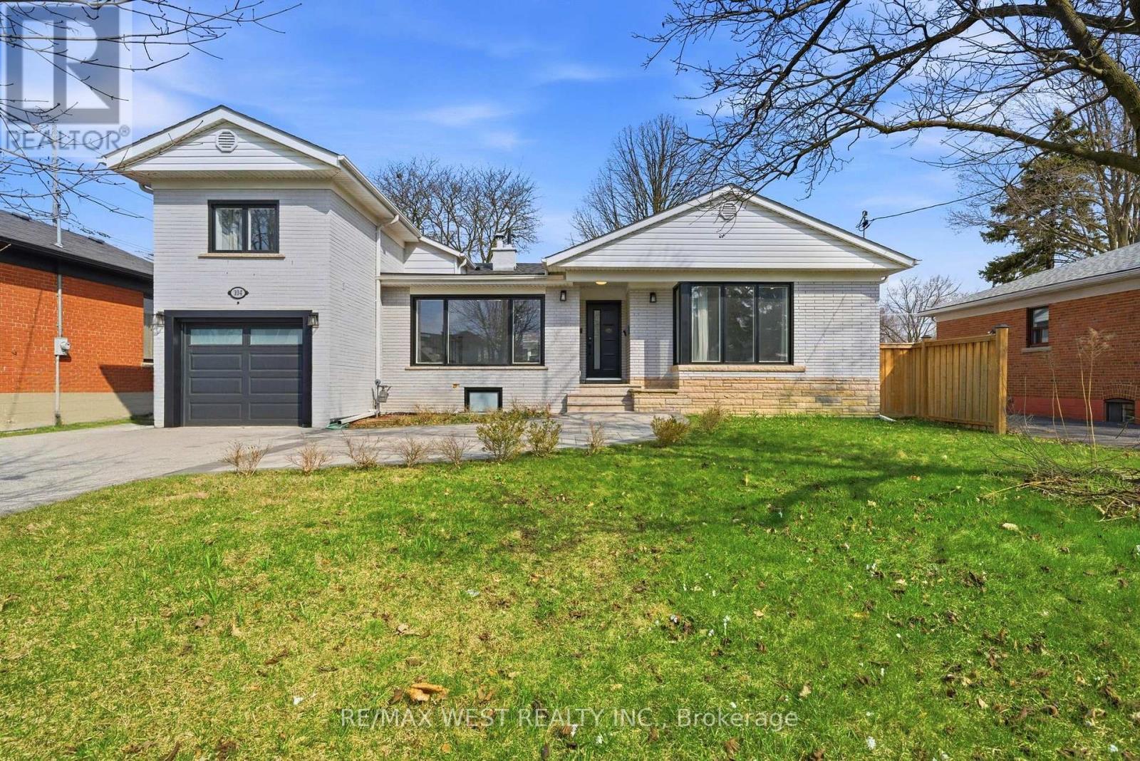 104 GREAT OAK DRIVE - 1