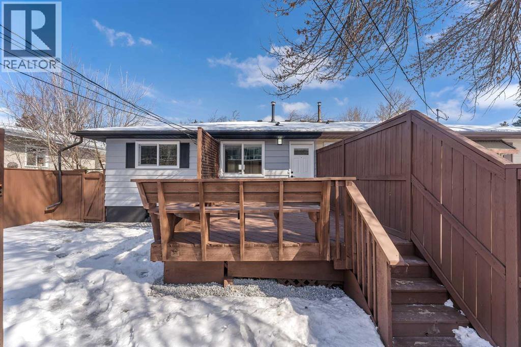 Single Family House Bungalow for Sale in  Northmount Drive NW Collingwood Calgary 