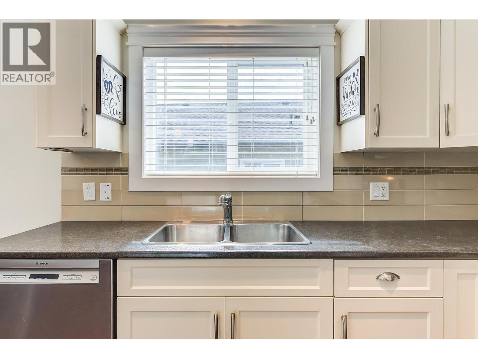 2097 Acorn Crescent, Westbank